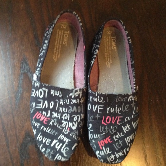 Love Toms