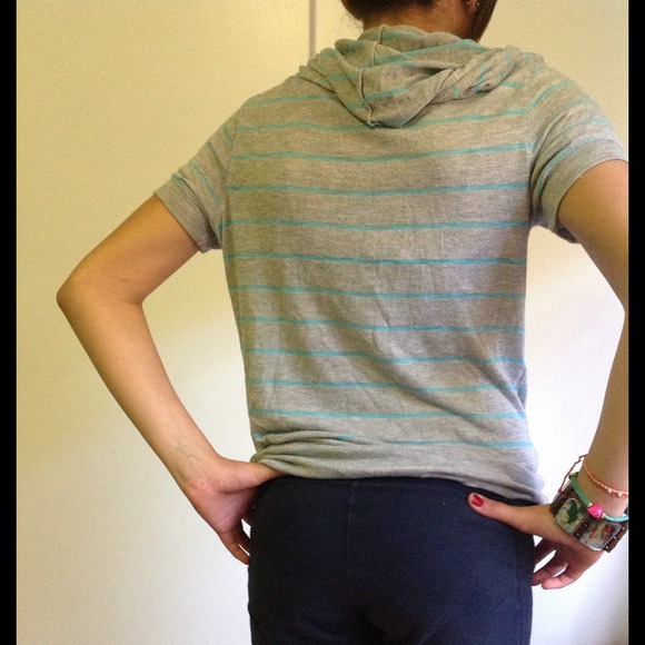 Sweater - Picture 3 of 3