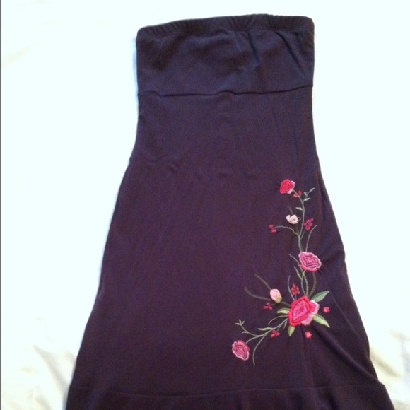 Brown strapless dress