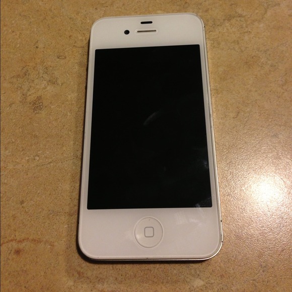 White Verizon iPhone 4