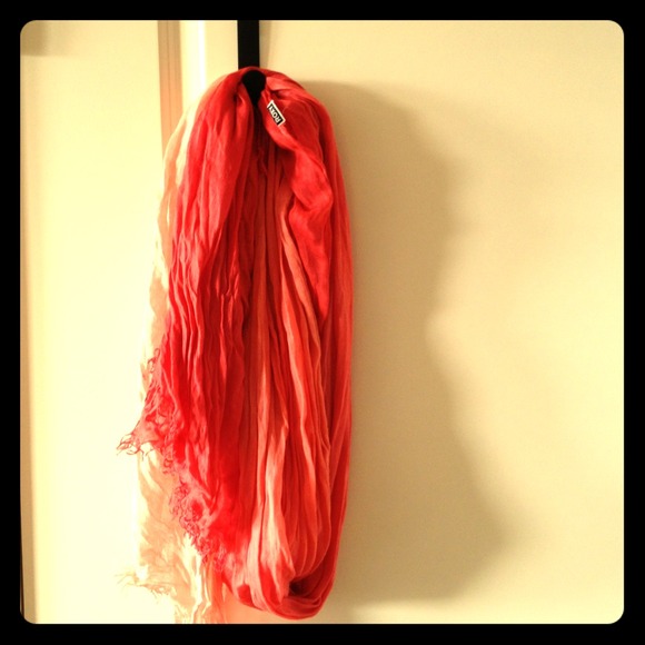 Roxy scarf coral - Picture 1 of 2