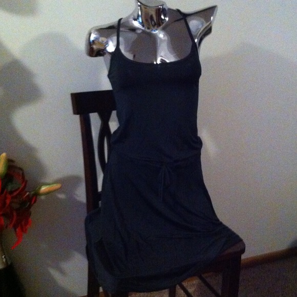 SOLD  James Perse fitted dress