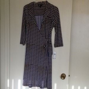 Office dress moving need to sell