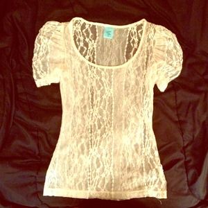 Lace creme shirt