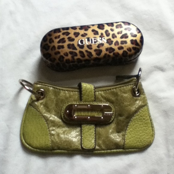 Guess Purse KVanZeeland Bundle