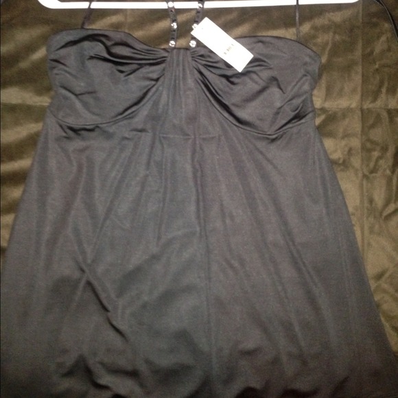 Express Halter Top - Picture 3 of 3