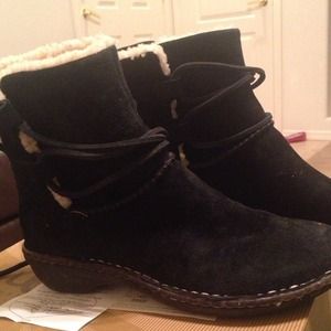 Moccasin style authentic UGG boots