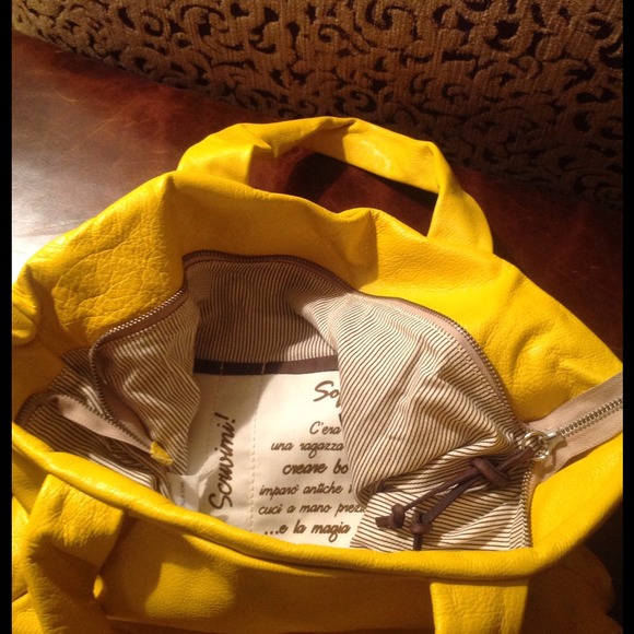 REDUCED Yellow shoulder bag - Picture 2 of 2