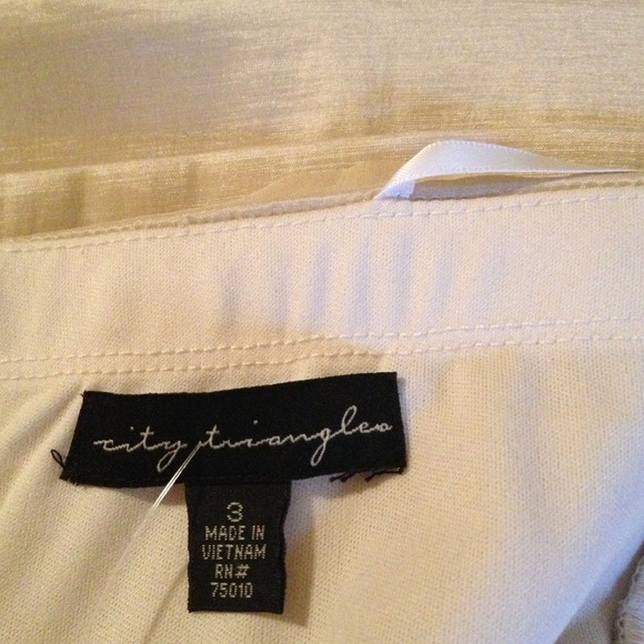 ✨Sold City Triangles One Shoulder Party Dress Sz 3 - Picture 4 of 4