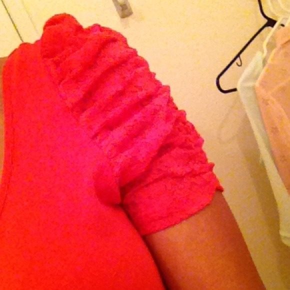 Top - Picture 3 of 3