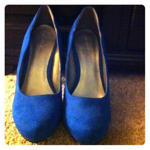 Blue suede shoes