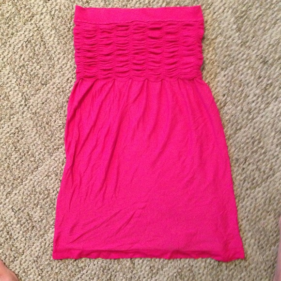Strapless pink shirt/dress