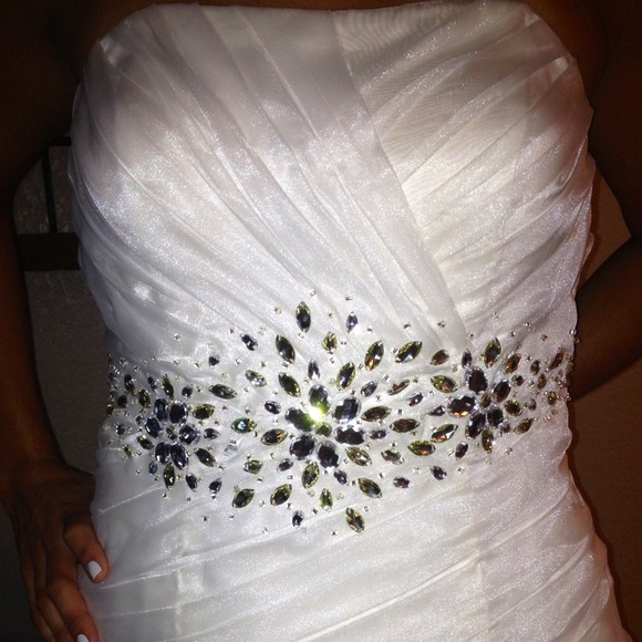 Weeding dress close up picture