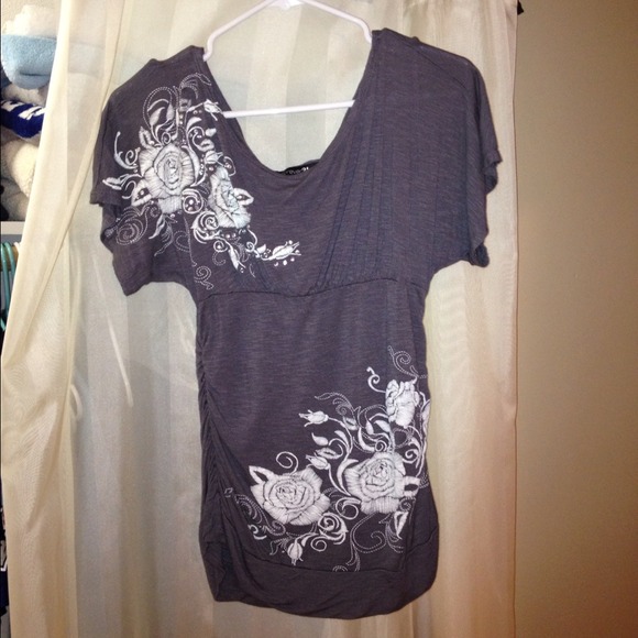 Cute top!!