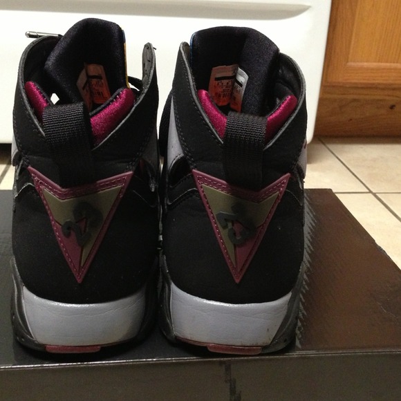 Air Jordan 7 Retro Bordeaux 🎉🎉SOLD🎉🎉 - Picture 4 of 4
