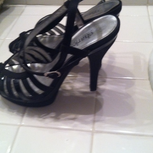 SOLD--Cute Charles David heels great condition - Picture 2 of 3