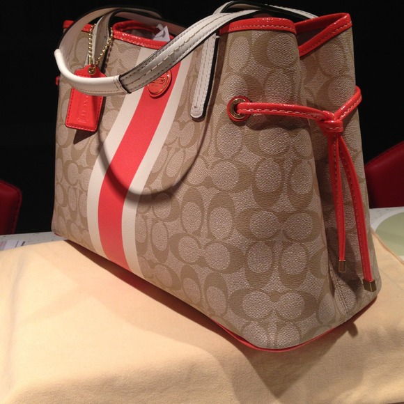 🔴SOLD TO FRIEND🔴 - Picture 3 of 4