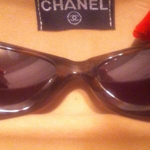 More pictures of Chanel Sunnies
