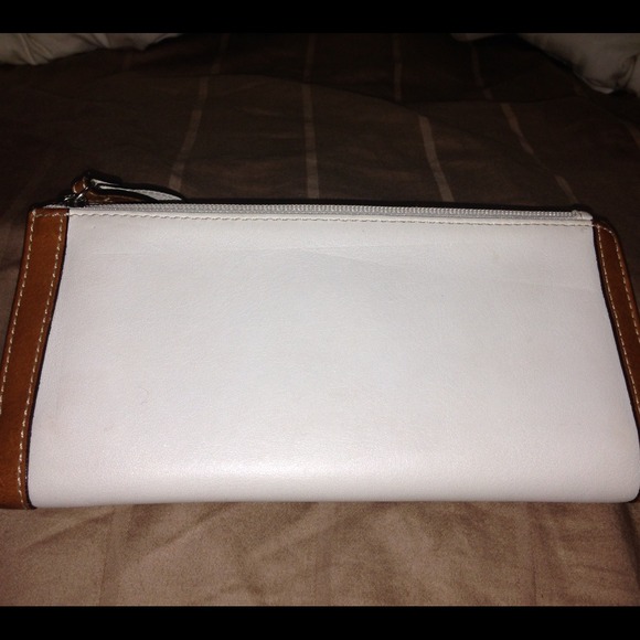 💯Authentic Coach Wallet - Picture 2 of 4