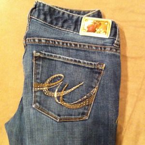 Express X2 size 6 Stella boot