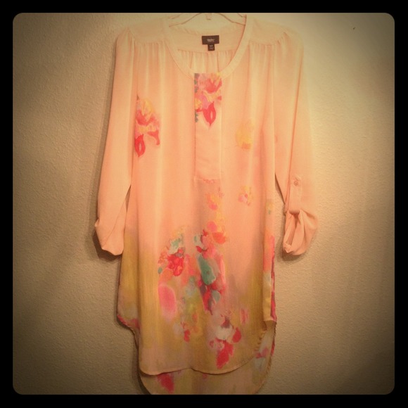 🔴Sold🔴 Floral/multi color Tunic