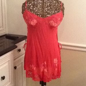 100 o/o silk sexy  night gown by Victoria secret