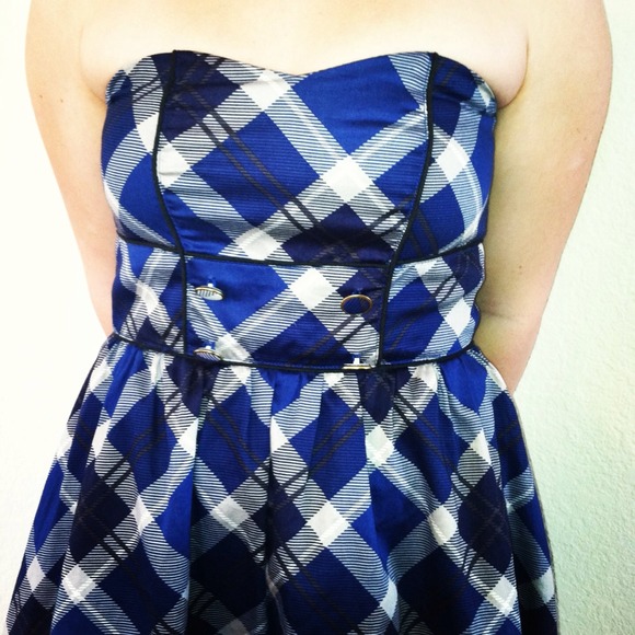 Sz S Military Inspired sweetheart strapless dress - Picture 2 of 2