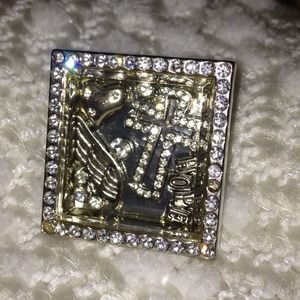 Chunky cross ring with crystals only $5!!