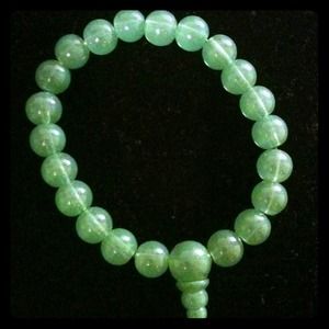 ✨✨✨REDUCED✨✨✨Simple Jade Elastic Bracelet