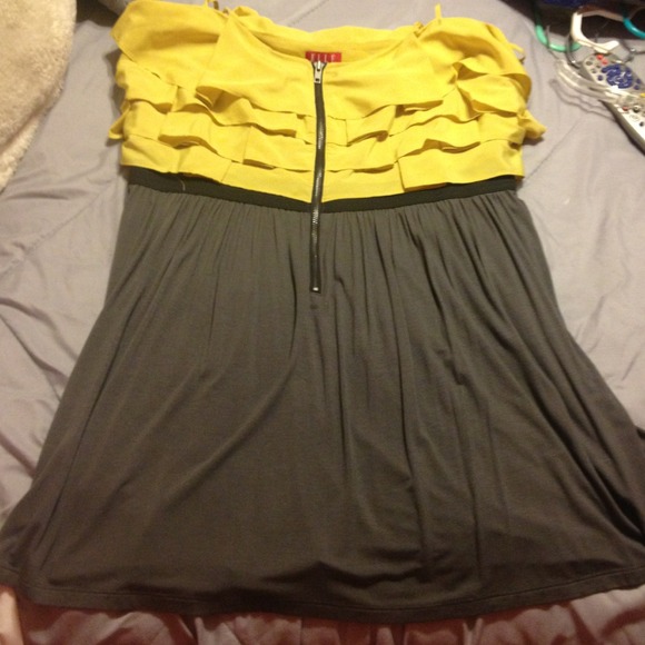 Yellow and grey zipper dress with black band