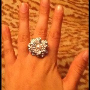 Beautiful flower ring