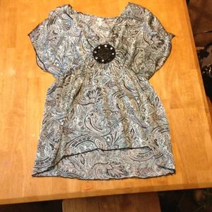 Beautiful silky paisley top with beaded center.