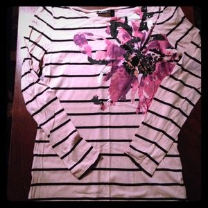 SOLD IN BUNDLE Pink striped tee