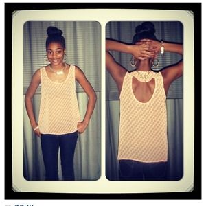 💄LAST ONE & REDUCED💄Coral/OffWhite & Semi-Sheer!