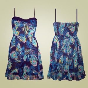 Girlie | Blue Peacock - NEW