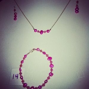 Fresh water pearls  set 3 items beautiful