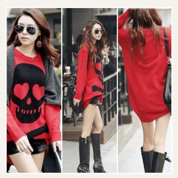 Sweaters - Wool blend skull sweater