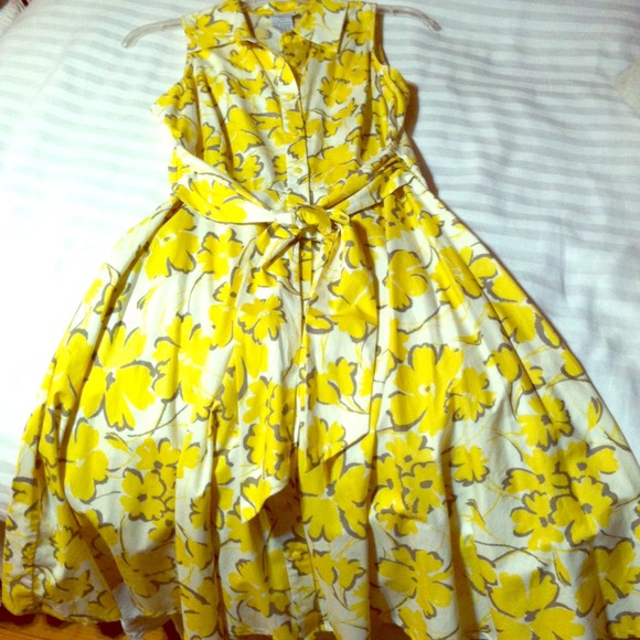 🎉👗TRADED👗🎉Sleeveless summer dress.