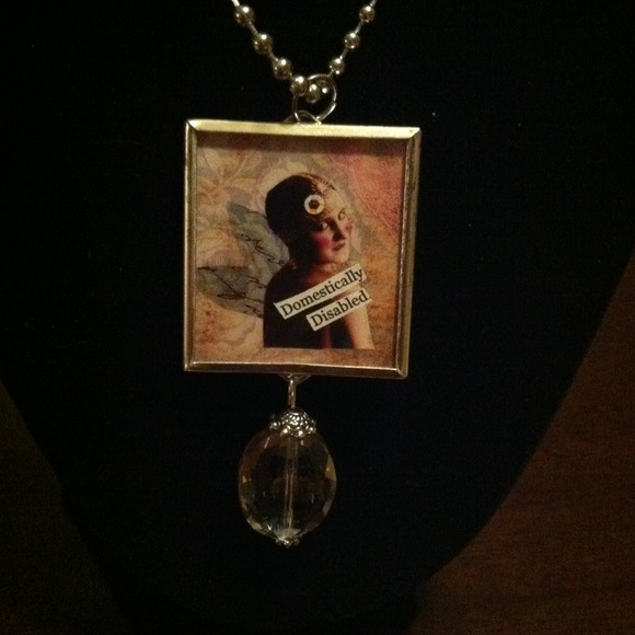 Necklace💥Reduced💥 - Picture 3 of 3
