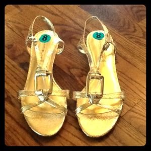 "RESERVED"Gold "Bandolino" Leather Wedge Sandals