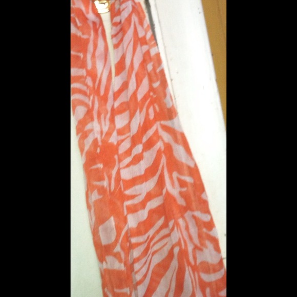 Orange&White scarf
