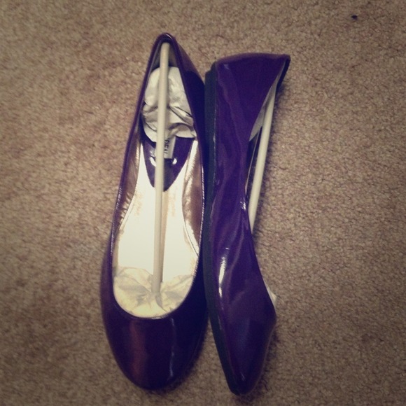 Purple Steve Madden flats
