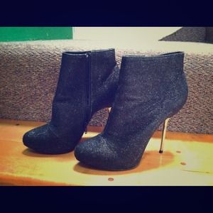 ❌ RESERVED ❌ Deb  high heel bootie @hollykeirns