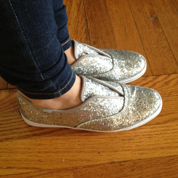 Silver sparkly Keds!
