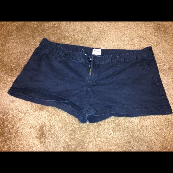 Black shorts!!!
