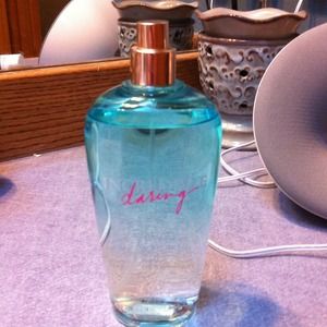 VS incredible daring spray mist