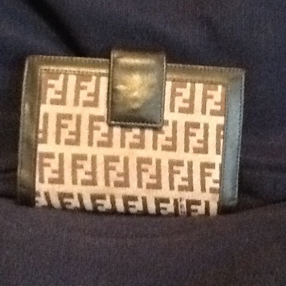 Fendi wallet