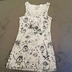 Peace sign tank top