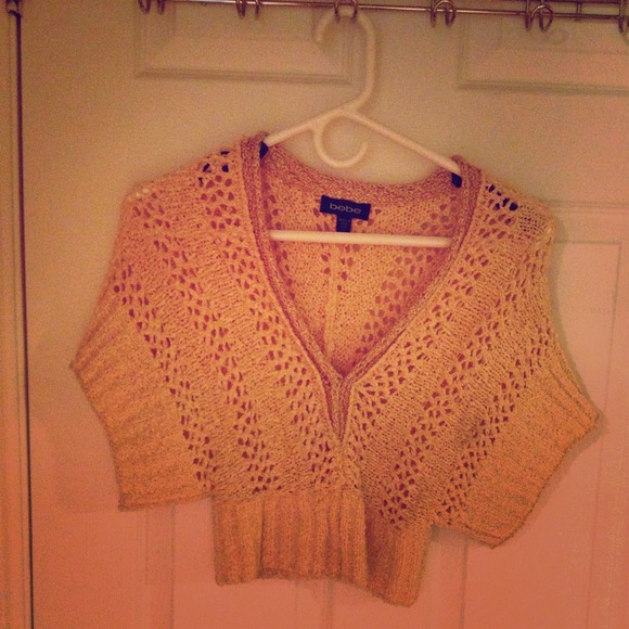 Bebe peach color crop top