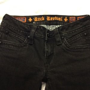 Rock revival (black)